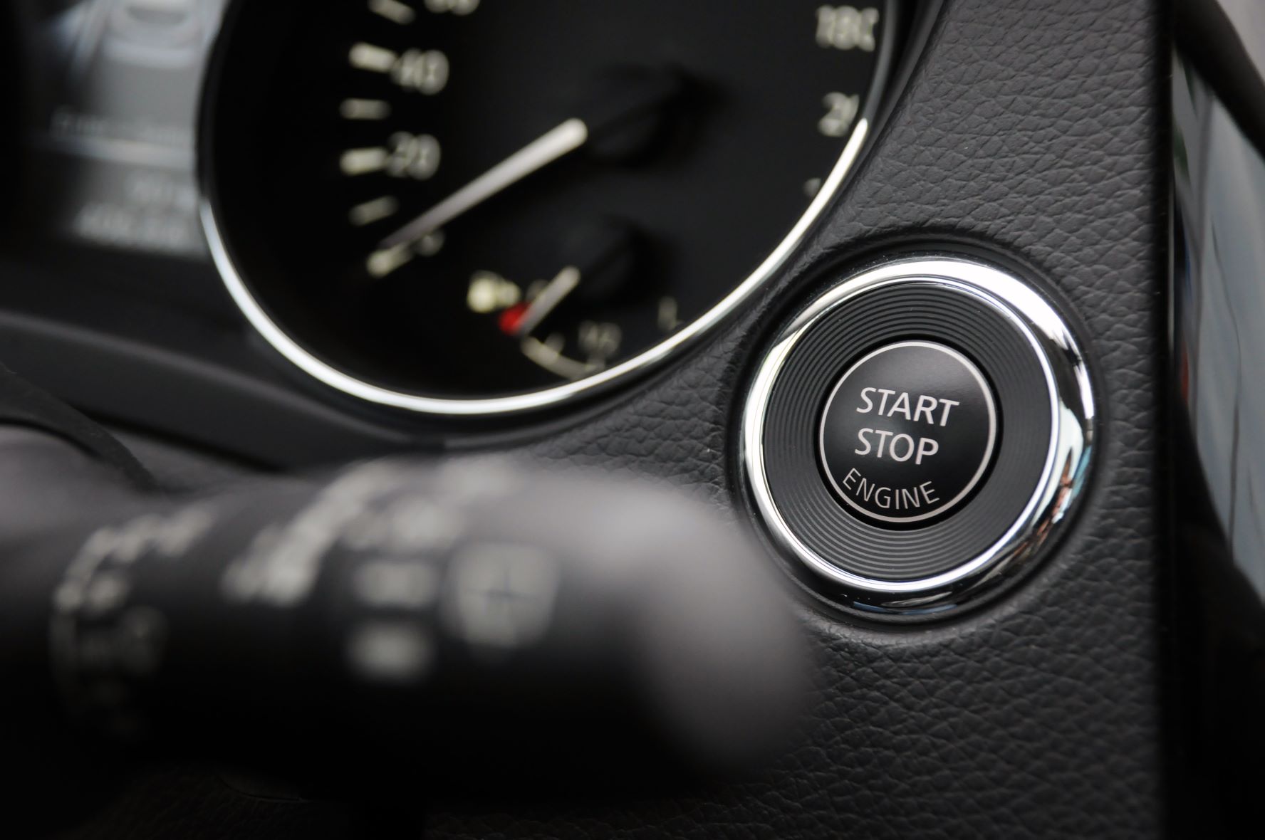 Start-Stop Engine Button on Dashboard